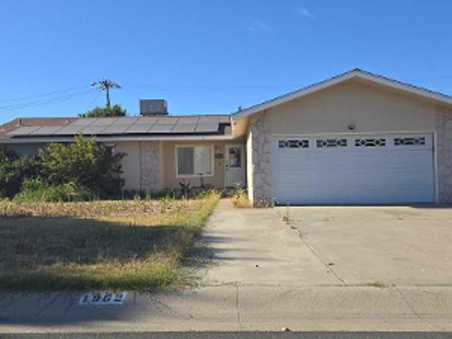 House for sale in Tulare, California