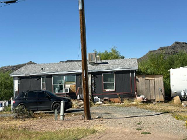 House for sale in Black Canyon City, Arizona