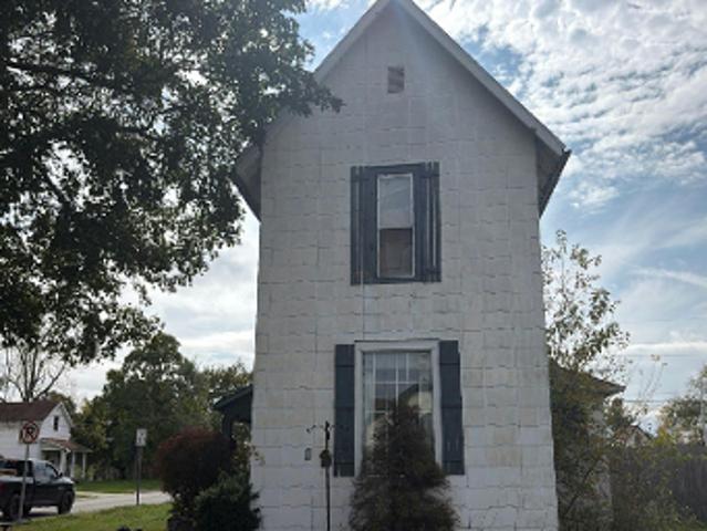 House for sale in Huntington, Huntington County