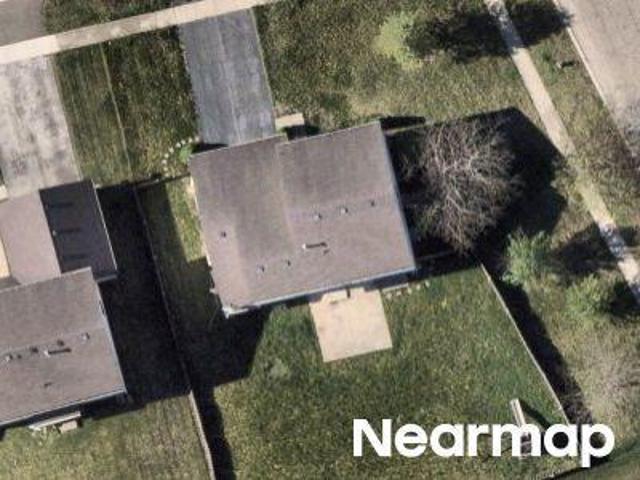 House for sale in Round Lake