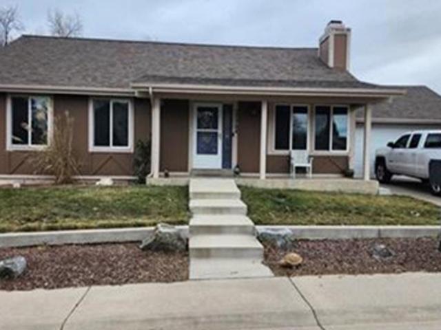 House for sale in Arapahoe, Colorado
