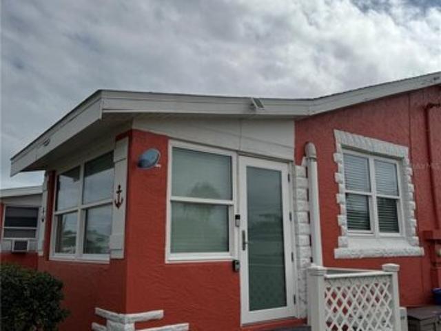 Condo for sale in New Smyrna Beach