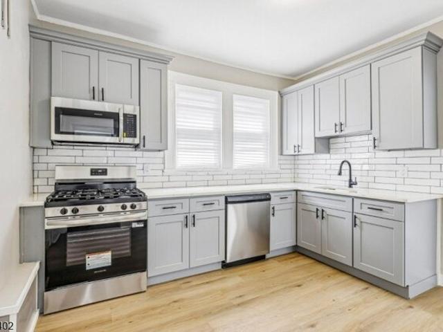 House for sale in Roselle, New Jersey