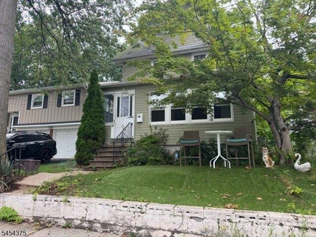 House for sale in Roselle, New Jersey