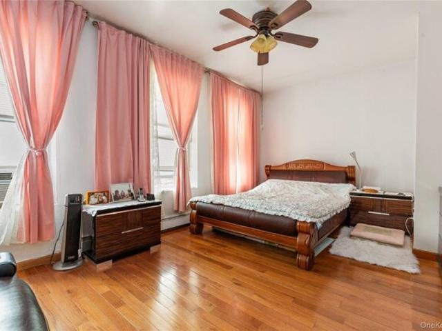 House for sale in Arverne, New York