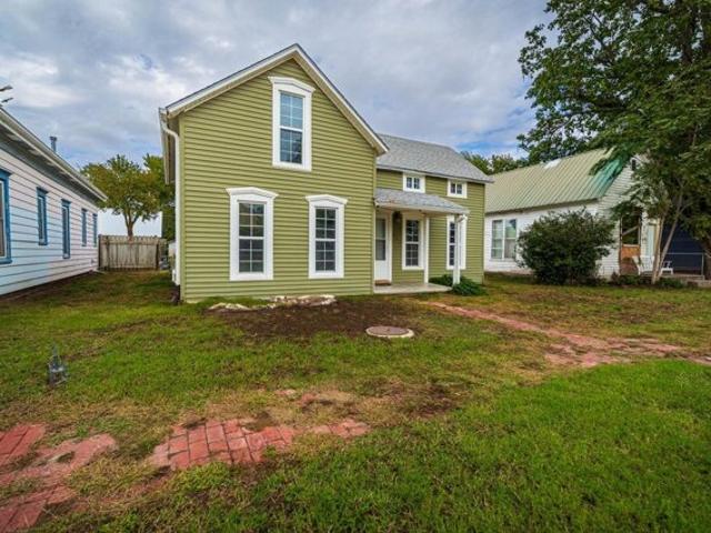 House for sale in Concordia, Kansas