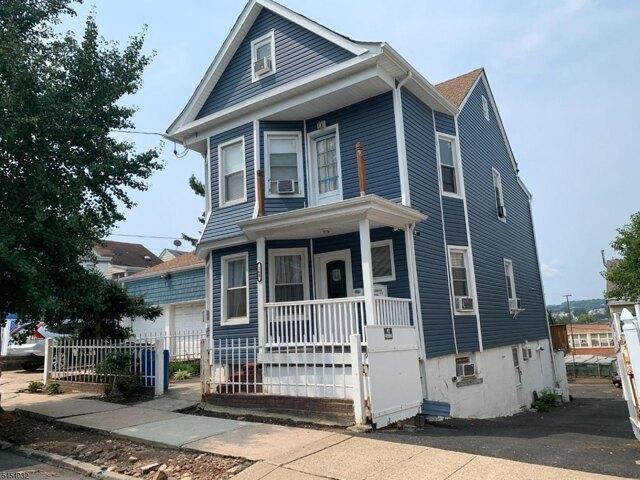 House for sale in Passaic, New Jersey