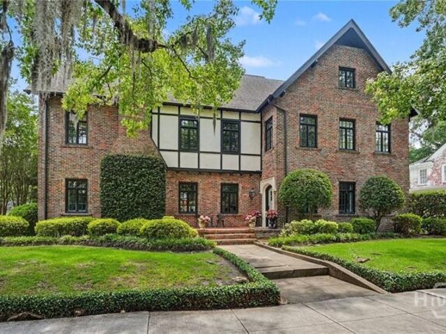 House for sale in Savannah, Georgia