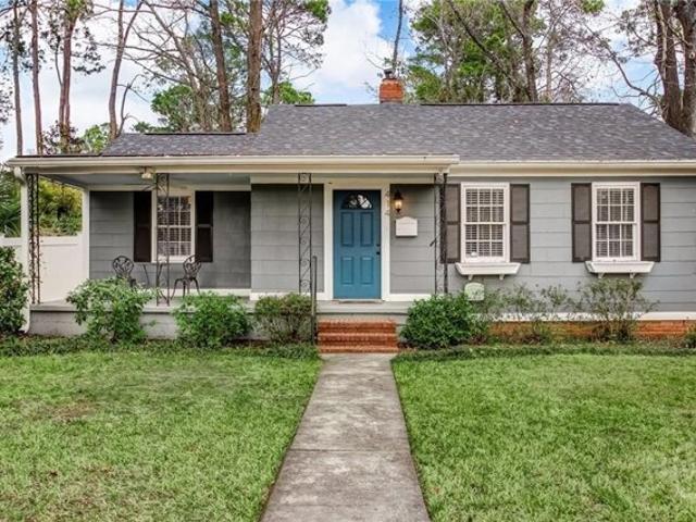 House for sale in Savannah