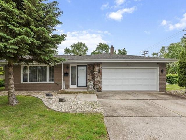 House for sale in South Holland, Illinois