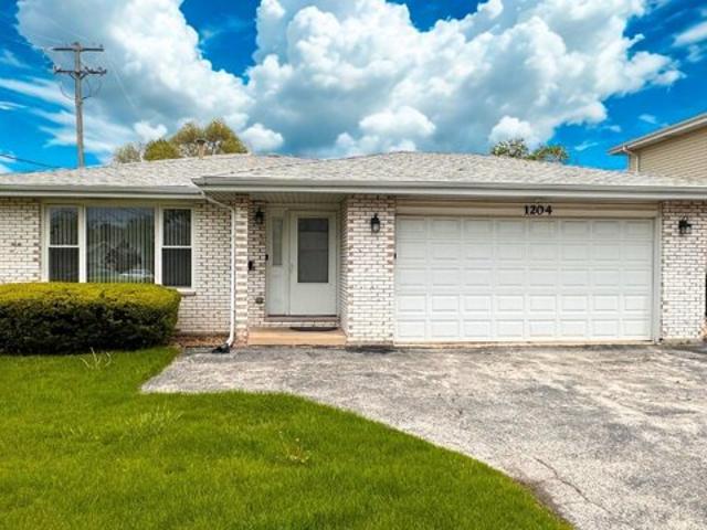 House for sale in South Holland, Illinois