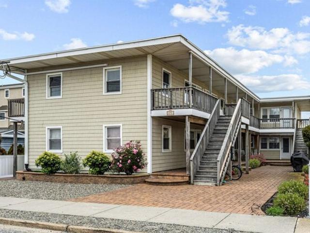 Condo for sale in Avalon