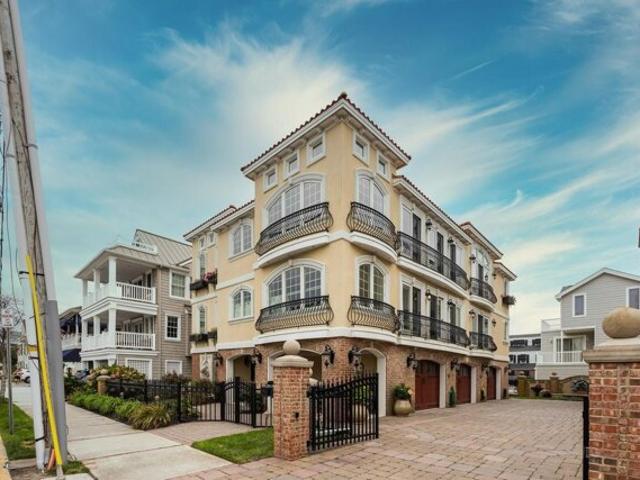 Condo for sale in Ocean City
