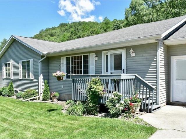 House for sale in Winona