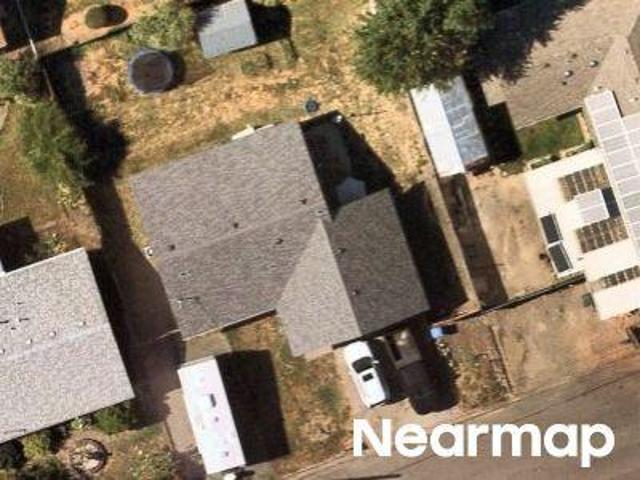 House for sale in Sutherlin