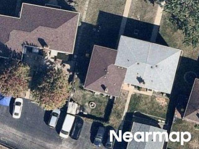 Townhouse for sale in Medinah, Illinois