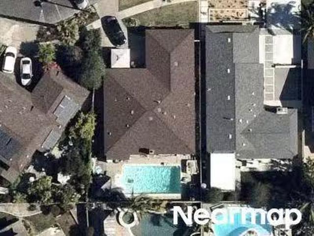 House for sale in Long Beach