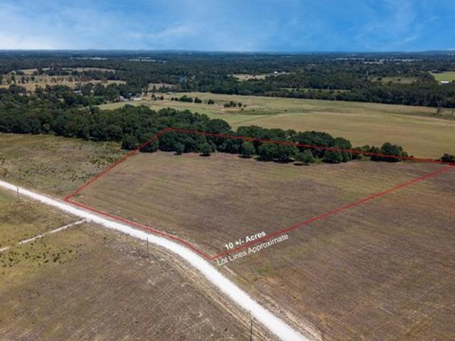 Land for sale in Henderson, Texas