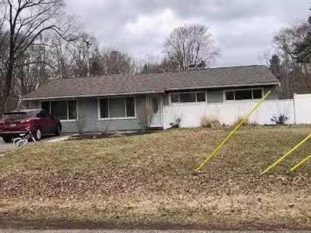 House for sale in Utica