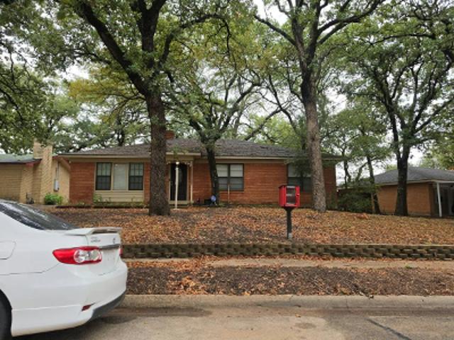 House for sale in Irving, Dallas County