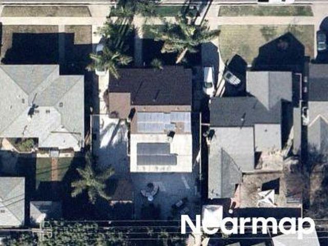 House for sale in Long Beach