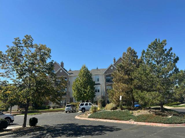 Condo for sale in Side Creek, Aurora