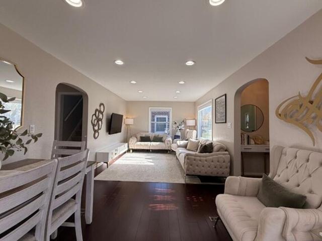 House for sale in Milwaukee, Wisconsin