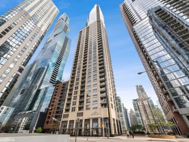 Condo for sale in Chicago, Illinois