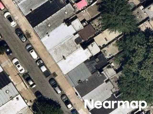 Townhouse for sale in River Wards, Philadelphia