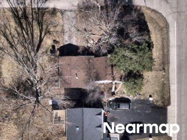 House for sale in Mchenry, Illinois