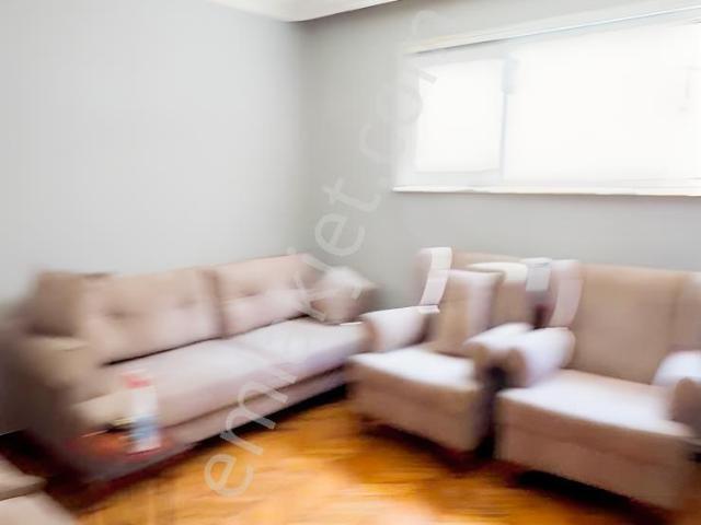 Zeynep Kamil Mahallesi, Üsküdar içerisinde kiralık mülk