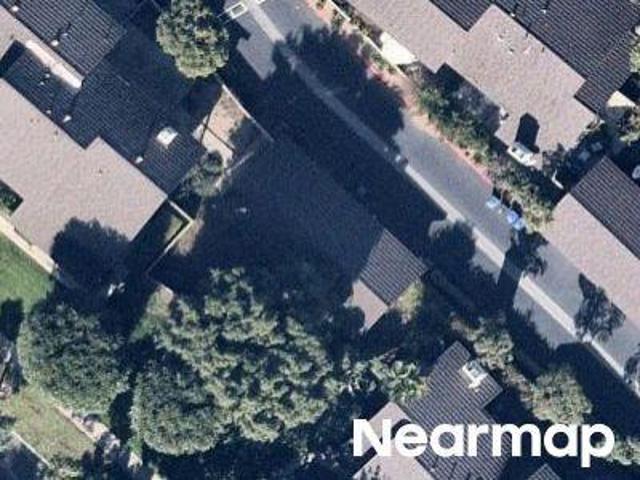 Condo for sale in Irvine, Woodbridge