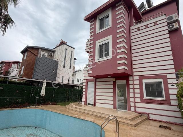 Kadriye Mahallesi, Serik içerisinde kiralık Villa