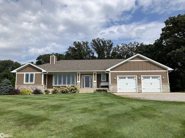 House for sale in Clear Lake, Iowa