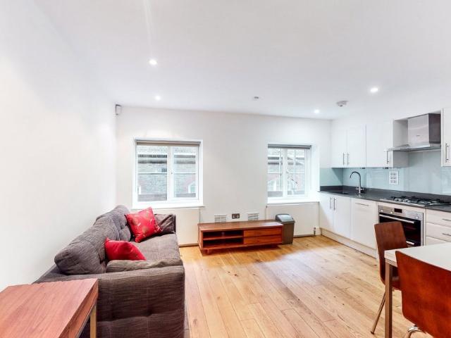 Studio for rent in Farringdon, Greater London