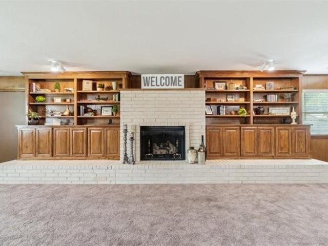House for sale in Moore House for sale in Moore