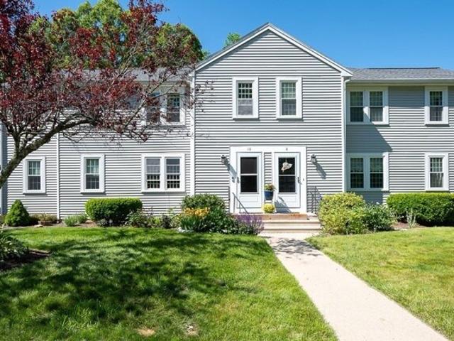 Condo for sale in Douglas, Massachusetts