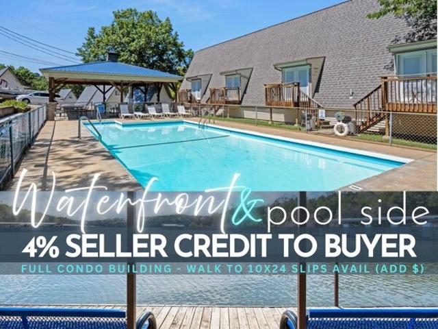 Condo for sale in Reeds Spring