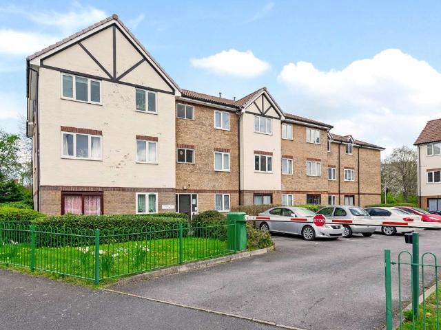 Studio for rent in Colindale, Greater London