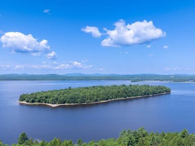 Land for sale in Maine