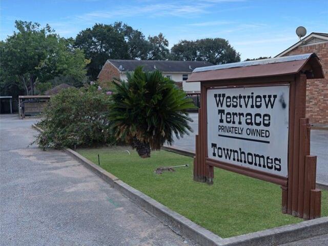 Condo for sale in Sealy, Texas