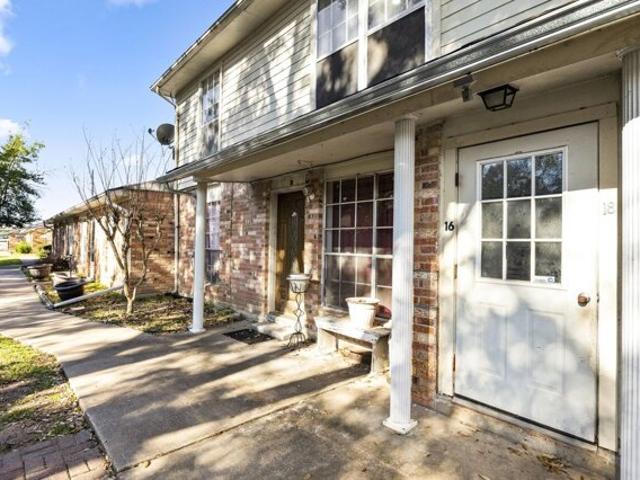 Condo for sale in Sealy, Texas