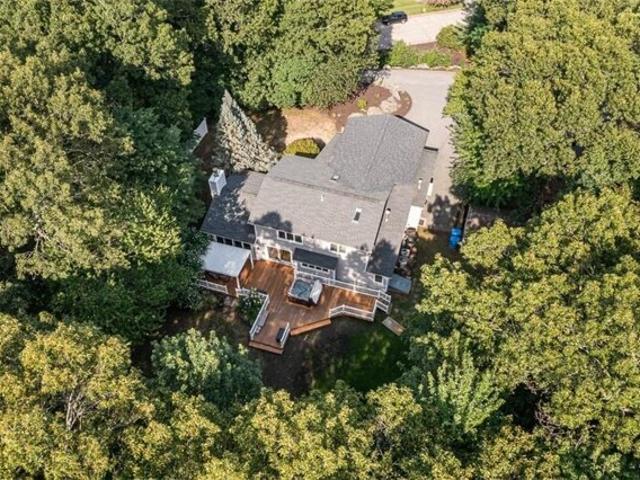 House for sale in Lincoln, Rhode Island