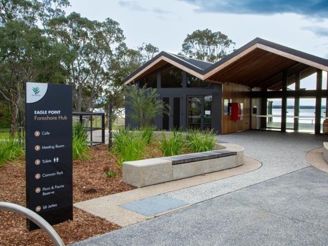 Retail for rent in Eagle Point, Victoria