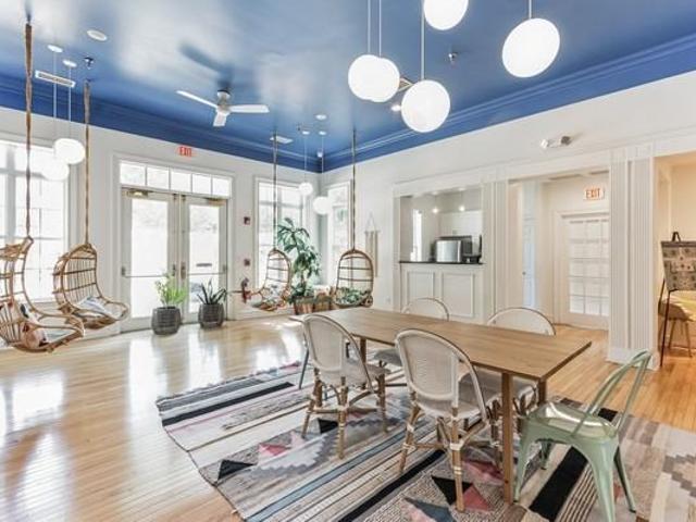 Apartment for rent in Freehold