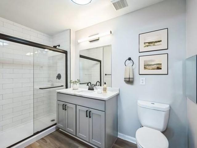 Apartment for rent in Freehold