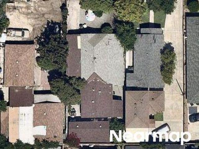 House for sale in East Los Angeles, Canoga Park