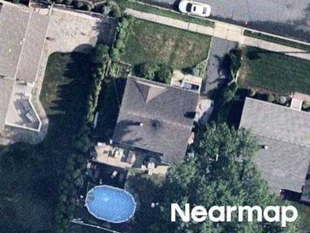 House for sale in Avenel, New Jersey