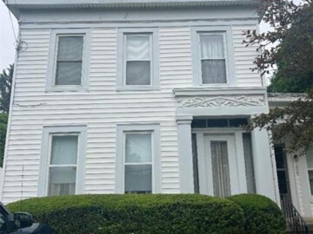 House for sale in Fredonia