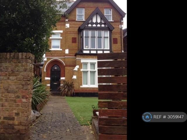 Apartment for rent in London Borough of Ealing, Greater London